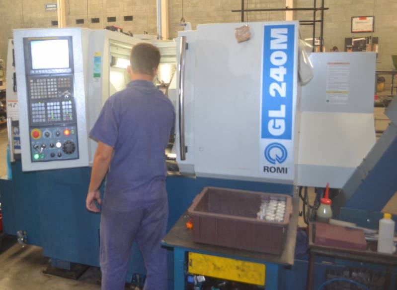 Serviço de Usinagem Torno Cnc Parque Industrial Tomas Edson - Serviço de Usinagem em Pequenas Quantidades